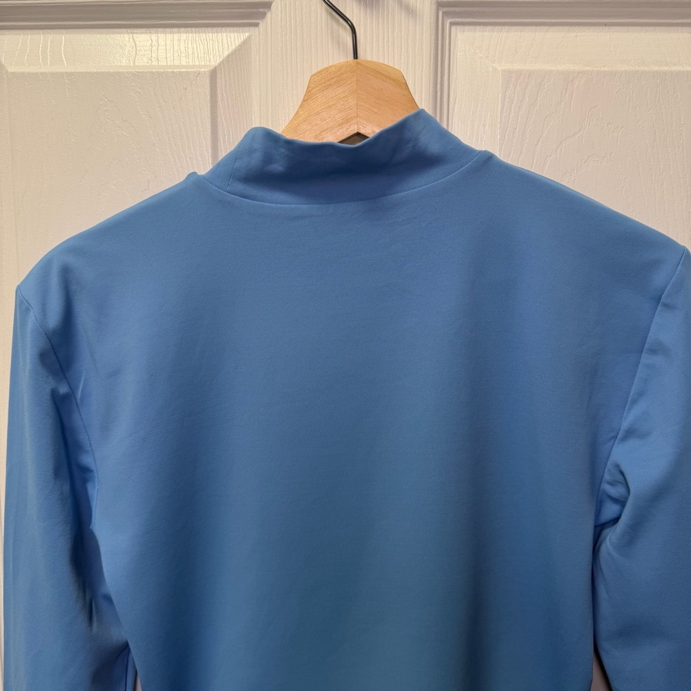 Aritzia Babaton Contour Mock Neck Long Sleeve, Large, Blue, Cropped Turtleneck - Picture 5 of 9